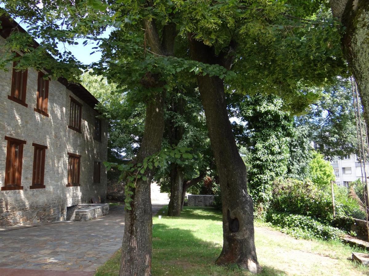 Albergue Francisco Giner De Los Rios Villablino Εξωτερικό φωτογραφία