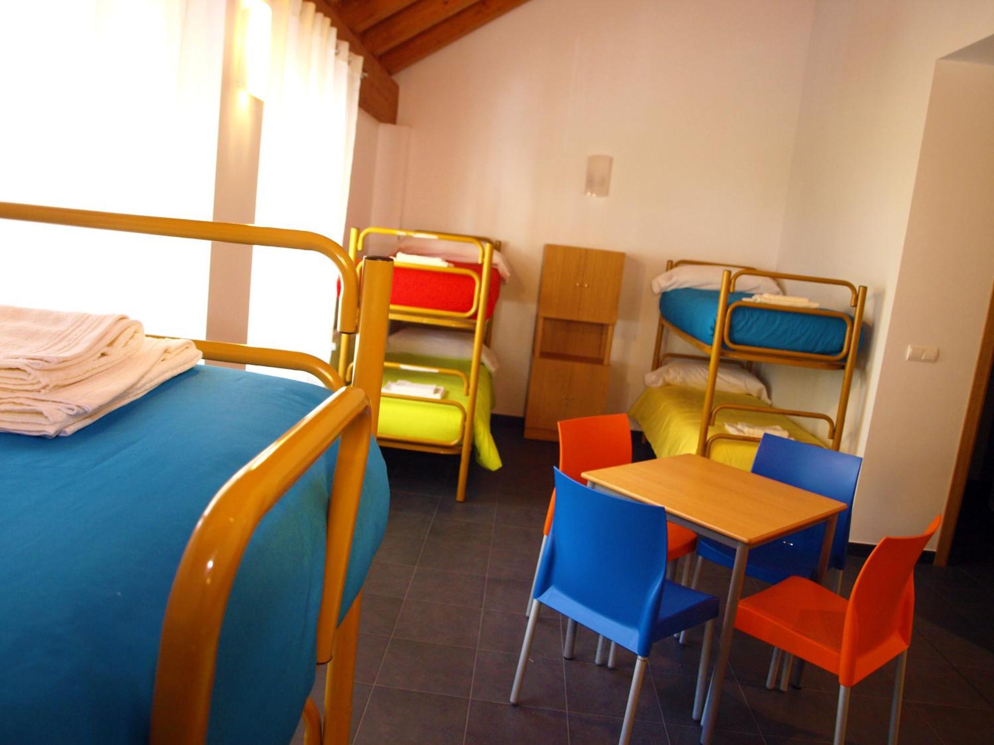 Albergue Francisco Giner De Los Rios Villablino Εξωτερικό φωτογραφία